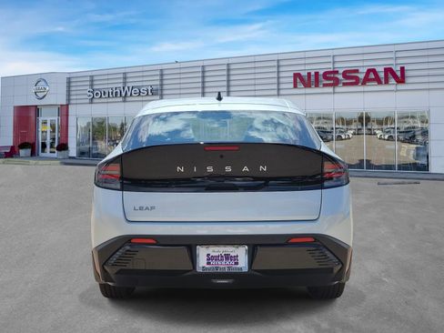 New 2026 Nissan Leaf SV+ FWD image 6