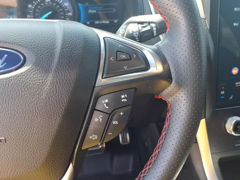 Used 2024 Ford Edge ST-Line AWD/4WD image 9