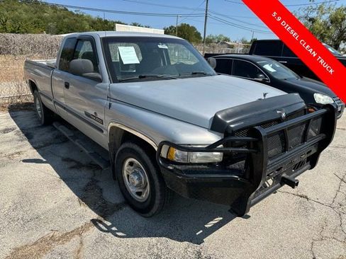 Used 1999 Dodge Ram 2500 Truck 2WD Quad Cab image 1