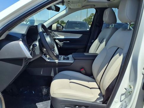 New 2026 MAZDA CX-90 3.3 Turbo w/ Preferred Package AWD/4WD image 12