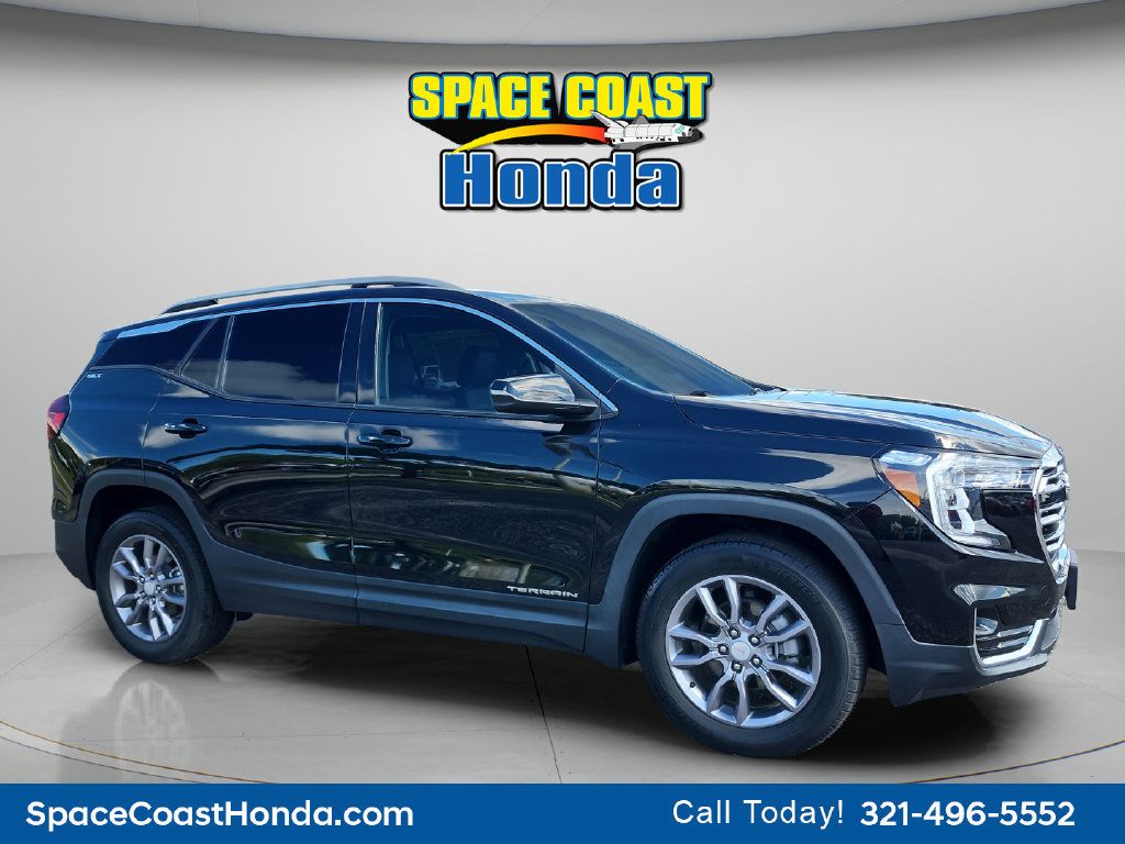 Used 2023 GMC Terrain SLT AWD/4WD image 12