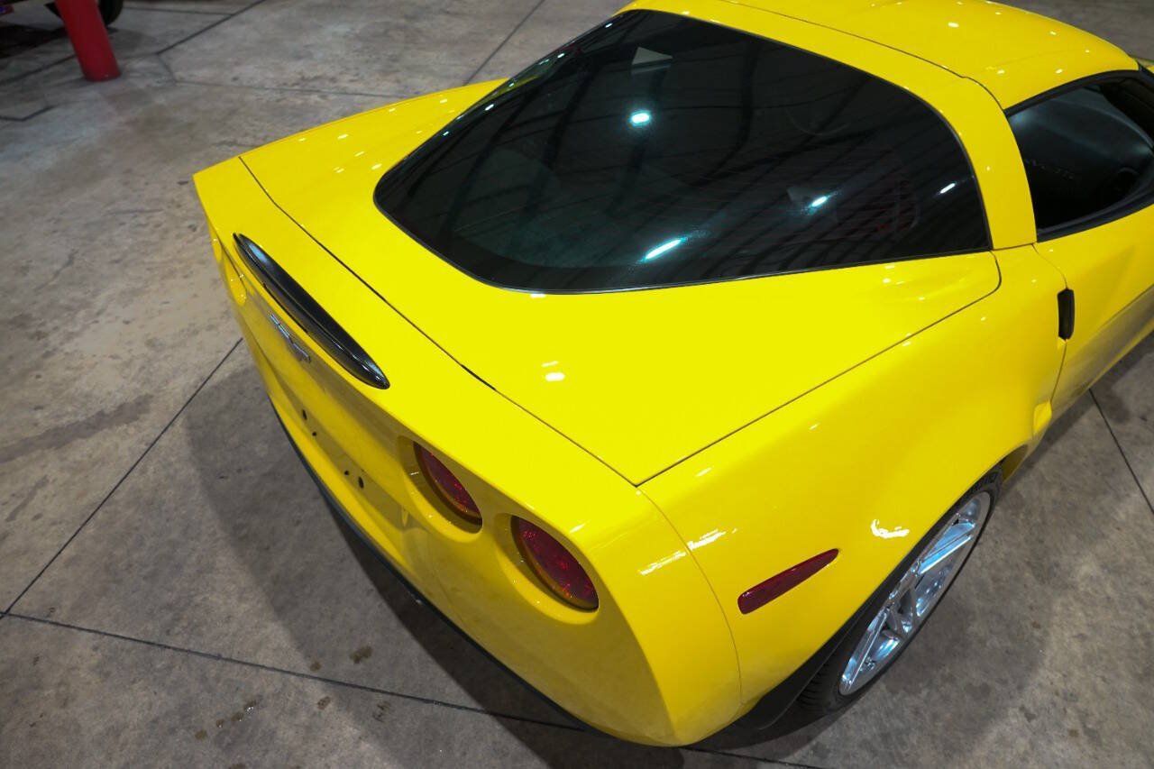 Used 2007 Chevrolet Corvette Z06 w/ Preferred Equipment Group RWD image 20