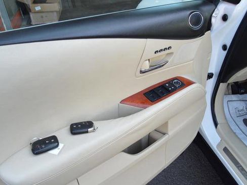 Used 2012 Lexus RX 350 AWD w/ Premium Pkg image 61