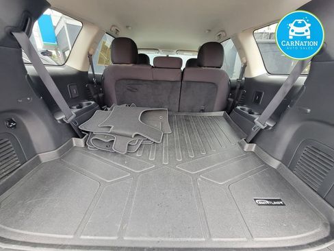 Used 2017 Nissan Pathfinder SV w/ Trailer Tow Package AWD/4WD image 9