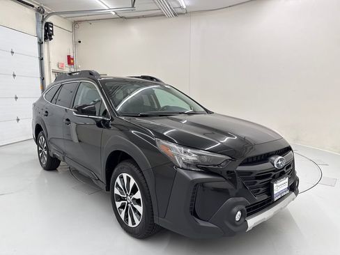 Certified 2024 Subaru Outback Limited AWD/4WD image 7