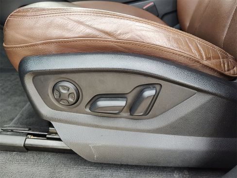 Used 2017 Audi Q7 3.0T Premium Plus image 26