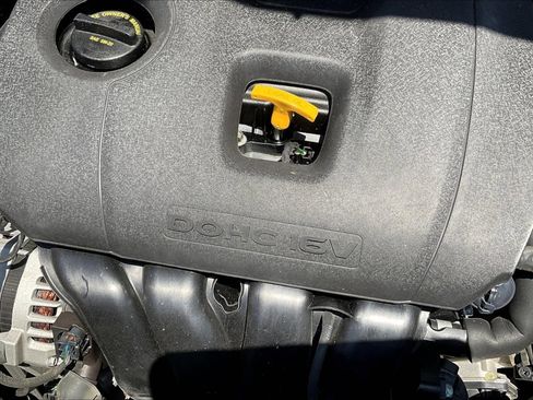 Used 2021 Kia Seltos LX image 32