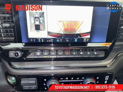 Used 2025 Chevrolet Silverado 2500 ZR2 w/ Technology Package image 26