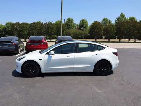Used 2023 Tesla Model 3 Standard Range RWD image 8