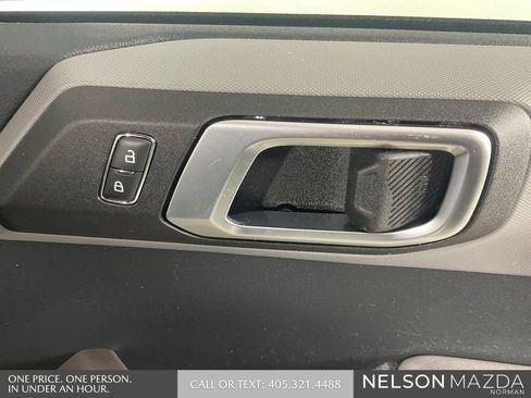 Used 2022 Ford Bronco Black Diamond AWD/4WD image 22