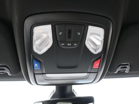 Used 2024 RAM 2500 Big Horn AWD/4WD image 24