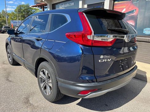 Used 2018 Honda CR-V LX image 2