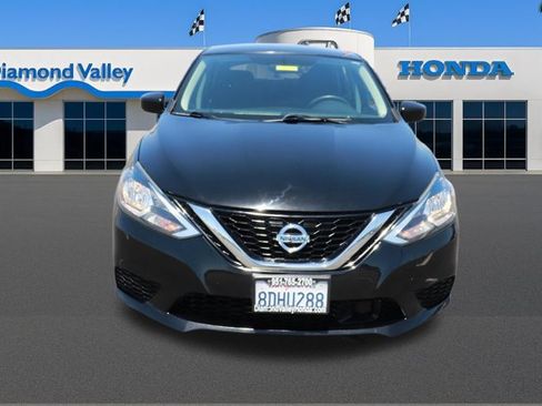 Used 2018 Nissan Sentra SV FWD image 2