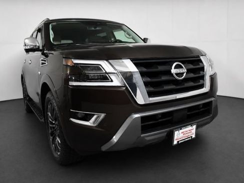 Used 2021 Nissan Armada Platinum w/ Captain's Chairs Package AWD/4WD image 3