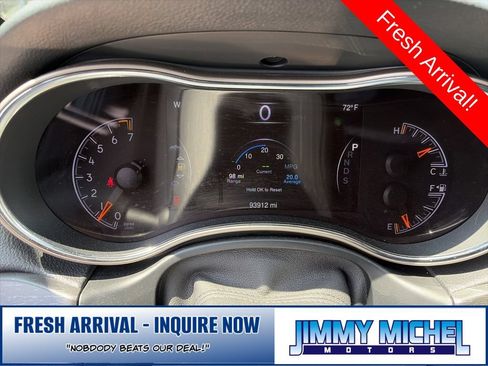 Used 2015 Jeep Grand Cherokee Limited AWD/4WD image 5