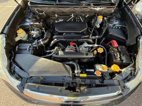 Used 2010 Subaru Outback 2.5i Premium image 21