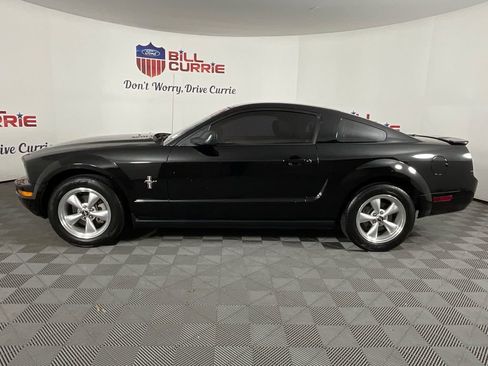 Used 2007 Ford Mustang Premium image 6