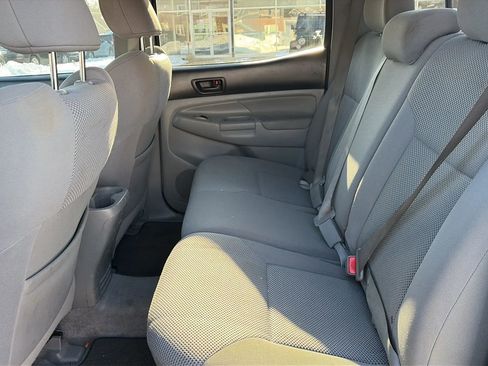 Used 2011 Toyota Tacoma 4x4 Double Cab image 14