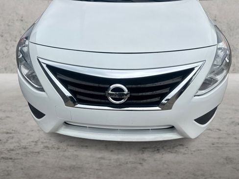 Used 2019 Nissan Versa S Plus FWD image 13