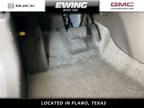 New 2026 Buick Envista Preferred FWD image 14