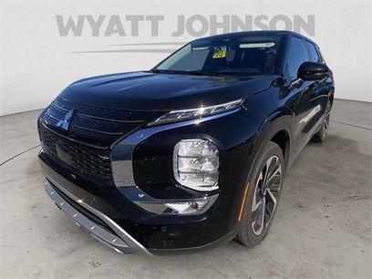 Used 2024 Mitsubishi Outlander SE