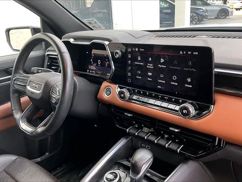 Used 2023 GMC Canyon AT4 w/ AT4 Premium Package image 35