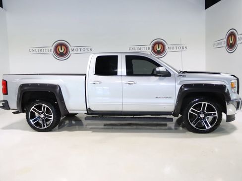 Used 2015 GMC Sierra 1500 SLE w/ Carbon-22 Edition image 5