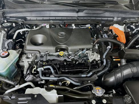 Used 2025 MAZDA CX-50 AWD 2.5 Hybrid w/ Premium Pkg image 36