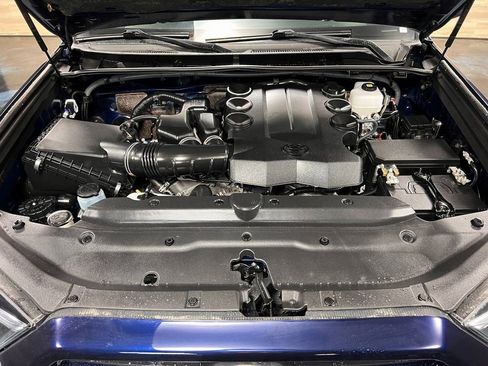 Used 2023 Toyota 4Runner SR5 image 22