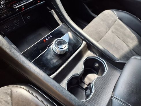Used 2024 Jeep Grand Cherokee L Laredo RWD image 21