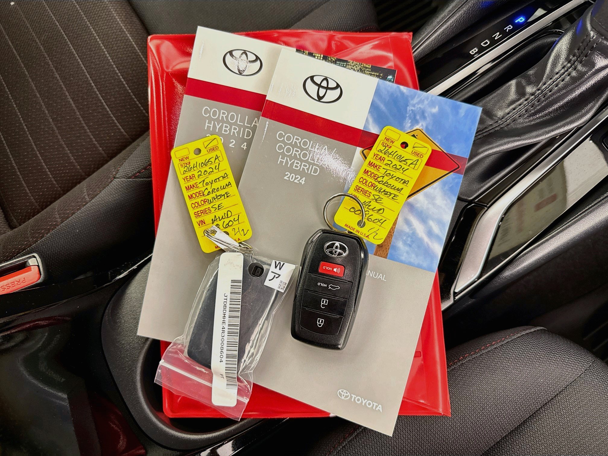 Certified 2024 Toyota Corolla SE AWD/4WD image 34