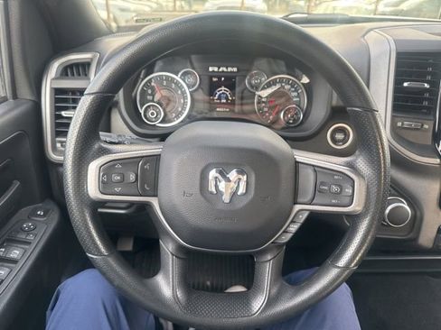 Used 2024 RAM 2500 Tradesman w/ Chrome Appearance Group image 16