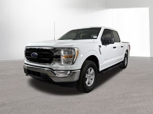 Used 2022 Ford F150 XLT w/ Trailer Tow Package image 2