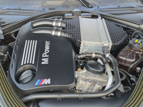 Used 2018 BMW M4 Coupe RWD image 21