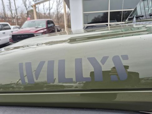 Used 2021 Jeep Wrangler Unlimited Sport image 12