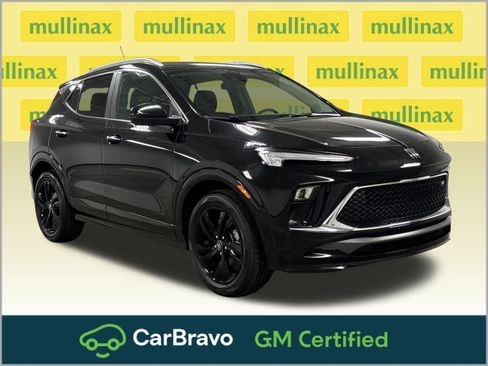 Used 2024 Buick Encore GX Sport Touring w/ Comfort Package image 1