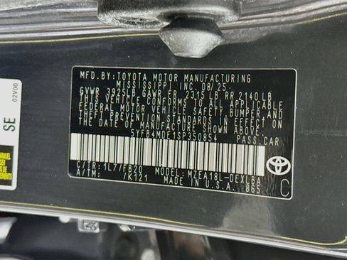 Used 2025 Toyota Corolla LE FWD image 69