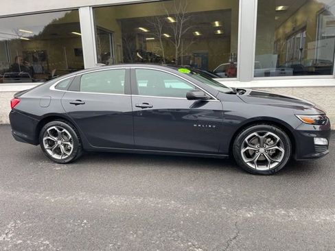 Used 2023 Chevrolet Malibu LT image 4