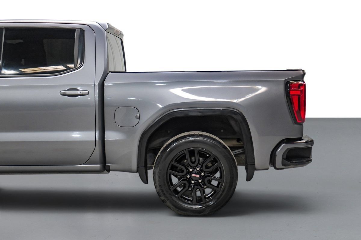 Used 2021 GMC Sierra 1500 Elevation RWD image 11