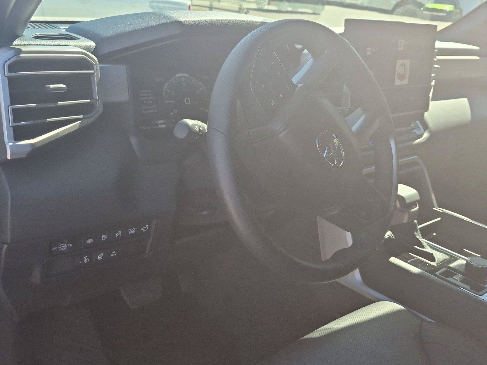 Used 2025 Toyota Sequoia Limited AWD/4WD image 18