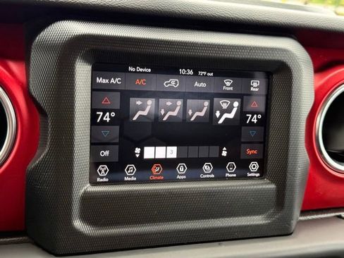 Used 2021 Jeep Wrangler Unlimited Rubicon AWD/4WD image 22