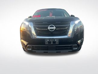 Certified 2025 Nissan Pathfinder SV video 2