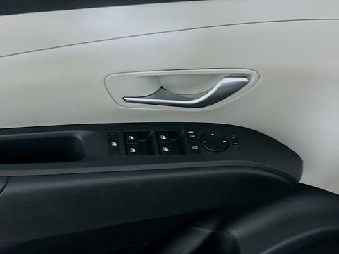 Used 2025 Hyundai Tucson SEL image 15