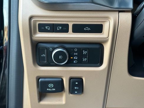 Used 2021 Ford F150 Lariat image 30