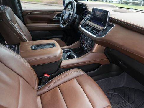 Used 2023 Chevrolet Tahoe High Country w/ Premium Package image 36