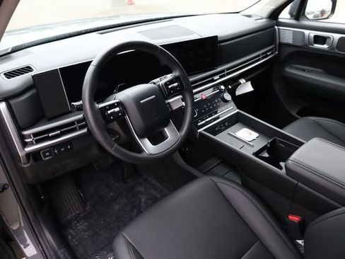 Certified 2025 Hyundai Santa Fe SEL image 10
