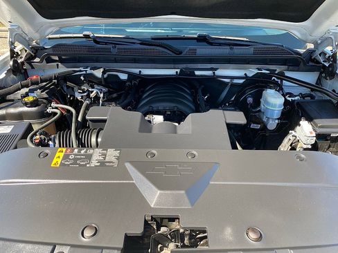 Used 2018 Chevrolet Silverado 1500 Custom w/ LPO, Protection Package image 15