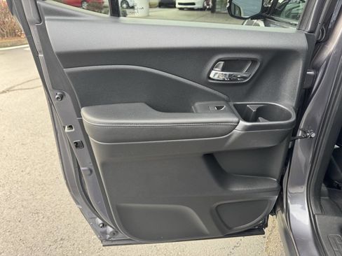 Used 2022 Honda Ridgeline RTL-E image 16