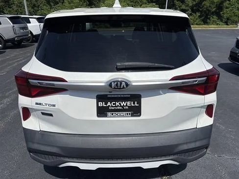 Certified 2021 Kia Seltos LX AWD/4WD image 5