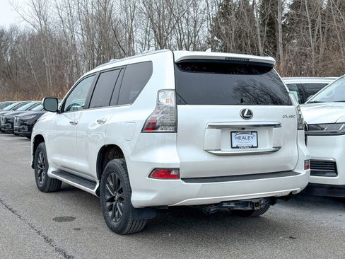 Used 2023 Lexus GX 460 Premium image 4